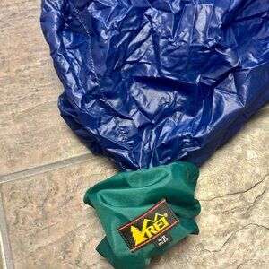 ~~REI Stuff Sack Back Pack Cover/Belt Poncho Rain Cover Blue XL.